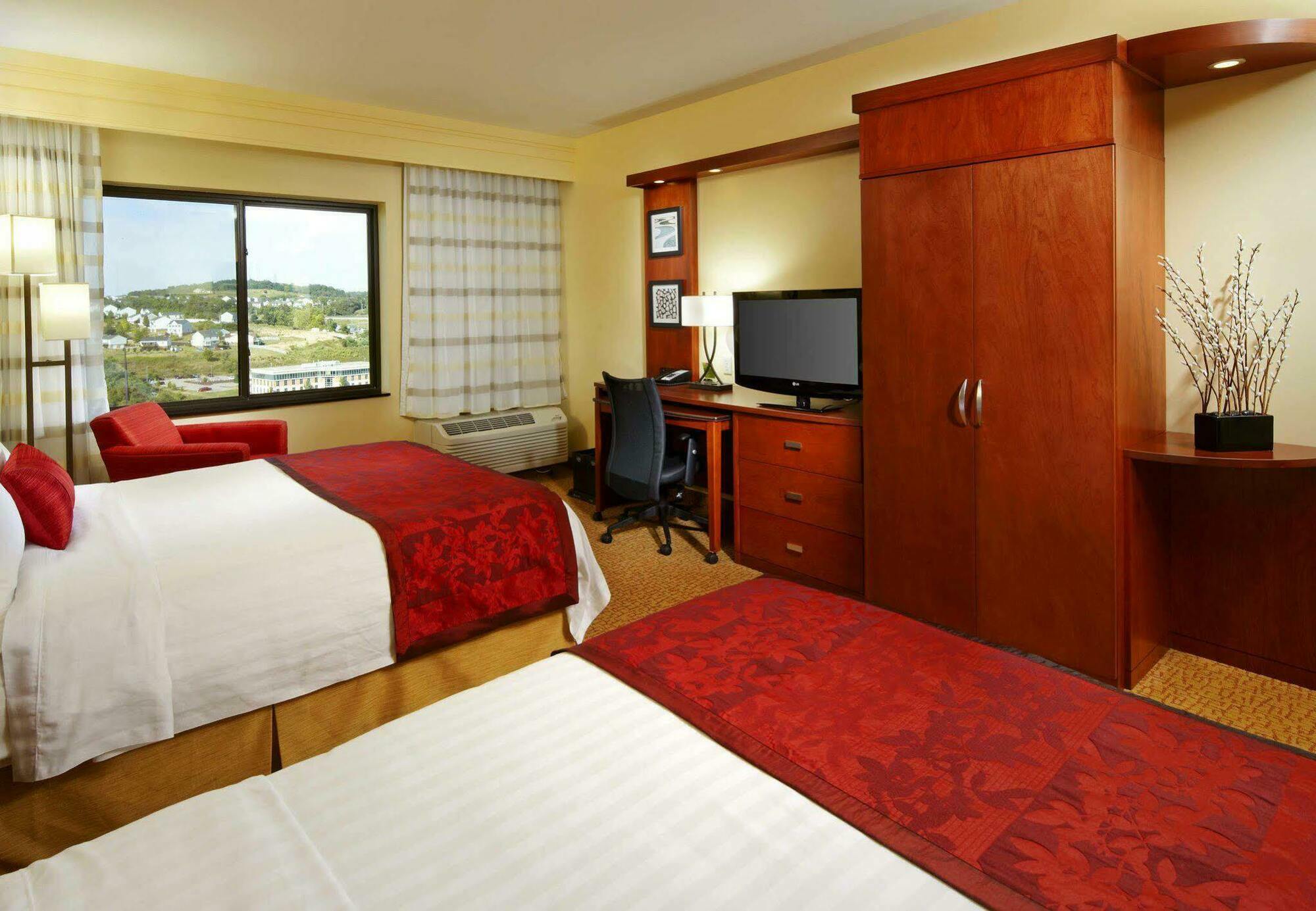 Hotel Courtyard By Marriott Pittsburgh Washington Meadow Lands Exterior foto